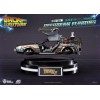Beast Kingdom - Ataque al huevo flotante Regreso al futuro II DeLorean Versión estándar