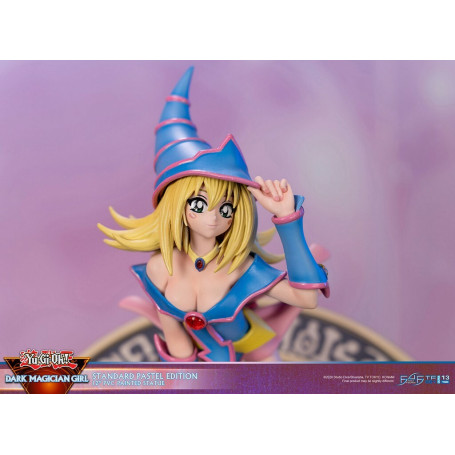First 4 Figures - Yu Gi Oh - Dark Magician Girl Edición Estándar Pastel