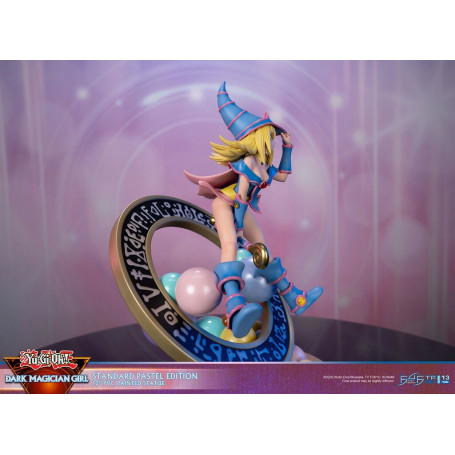 First 4 Figures - Yu Gi Oh - Dark Magician Girl Edición Estándar Pastel