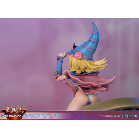 First 4 Figures - Yu Gi Oh - Dark Magician Girl Edición Estándar Pastel
