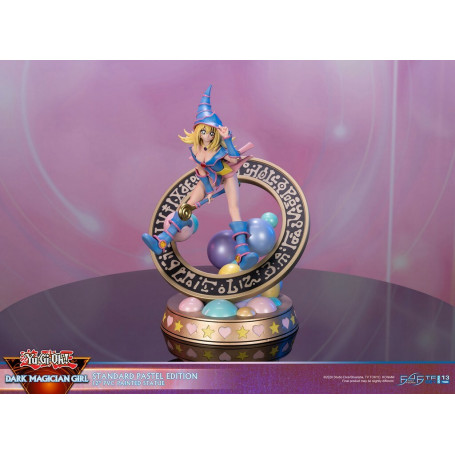 First 4 Figures - Yu Gi Oh - Dark Magician Girl Edición Estándar Pastel