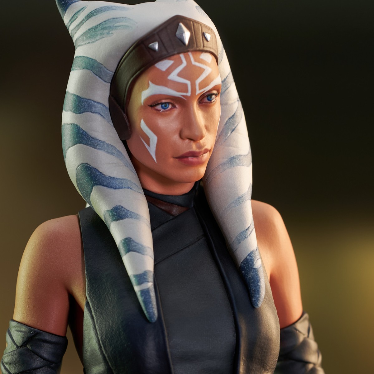Gentle Giant Star Wars - Ahsoka Tano - The Mandalorian - Premier Collection Estatua 1/7