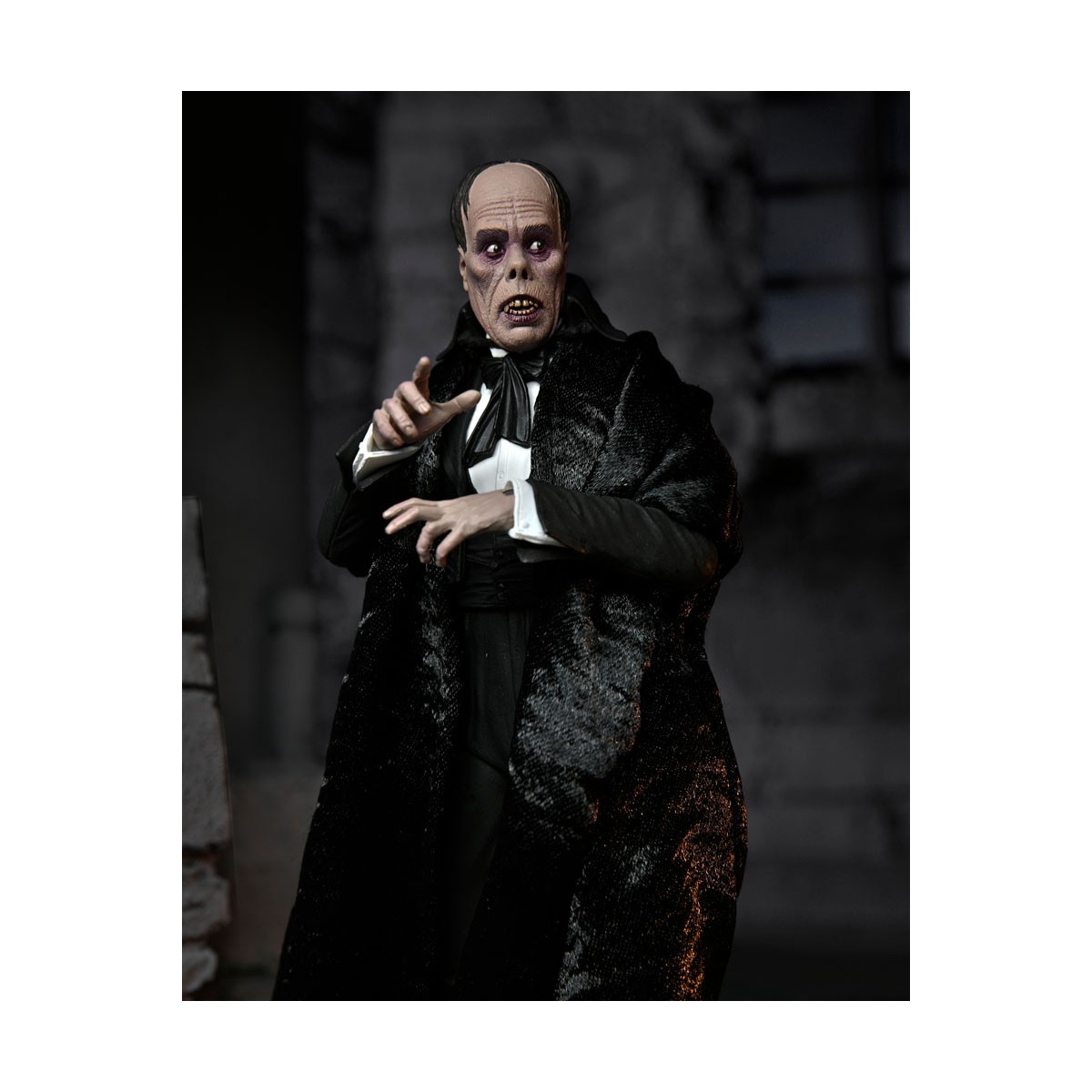 NECA - Ultimate El Fantasma de la Ópera (1925) versión en color - Universal Monsters