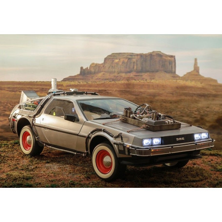 Hot Toys - Regreso al Futuro 3 1/6 Delorean - BTTF3