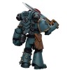 JoyToy Marines Espaciales - Hijos de Horus - MKIV Sargento de Escuadra Táctica con Puño de Poder 1/18 - Warhammer 40K