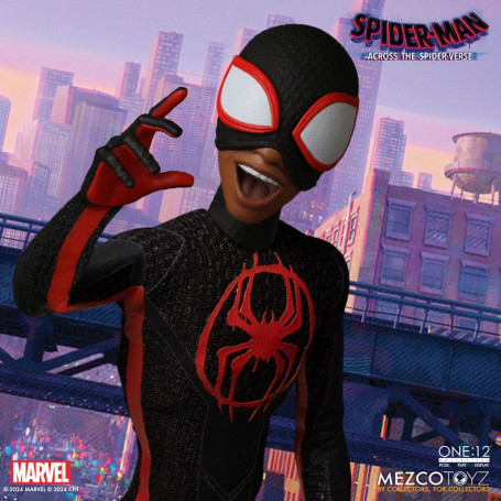 Mezco One 12 - Miles Morales - Marvel Across the Spider-Verse