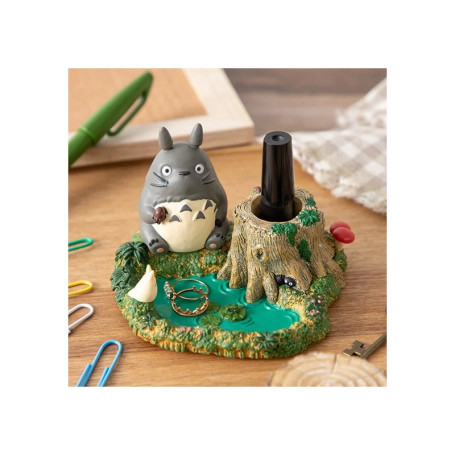 Ensky - Totoro bote de lápices junto al estanque - Mi vecino Totoro - Maison Ghibli