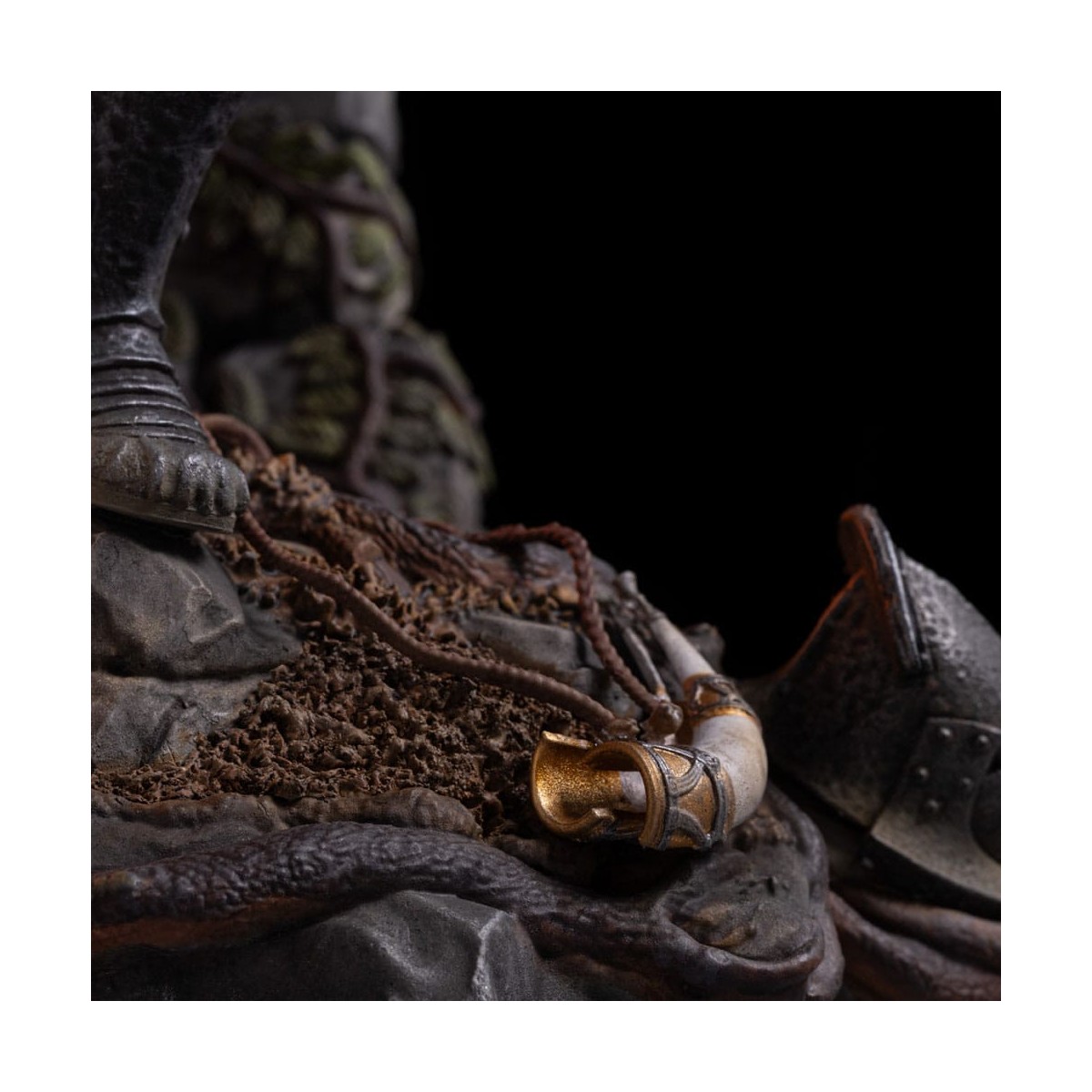 Iron Studios - Lurtz, Líder Uruk-Hai - El Señor de los Anillos - LOTR BDS Art Escala 1/10