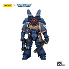 JoyToy - Marines Espaciales - Ultramarines - Jump Pack Intercesores Sargento Con Pistola De Plasma Y Espada De Poder 1/18