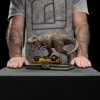 Iron Studios - Ataque del T-Rex - Iconos de Parque Jurásico
