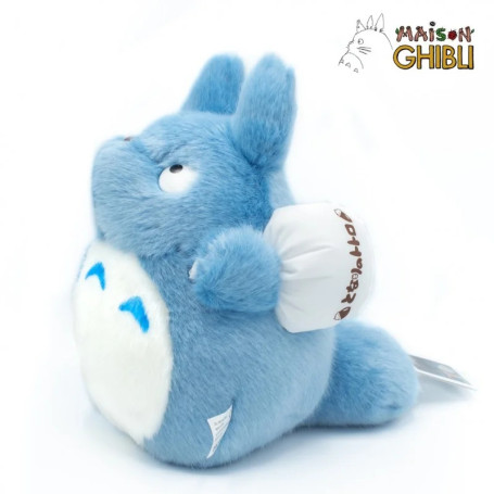 Maison Ghibli Peluche Totoro azul con paquete - Mon Voisin Totoro