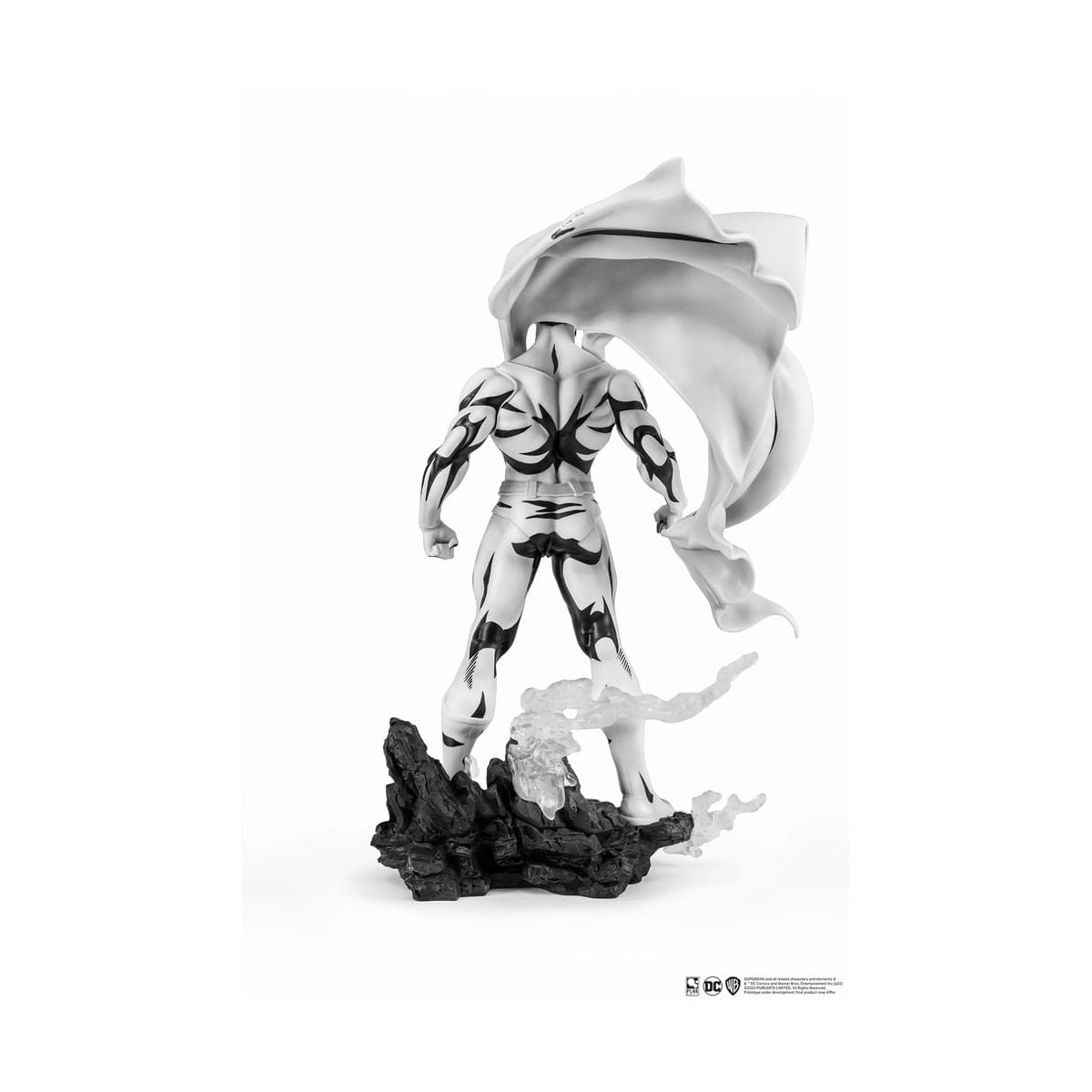 Pure Arts - Estatuilla PX - Superman Versión Blanco y Negro 1/8