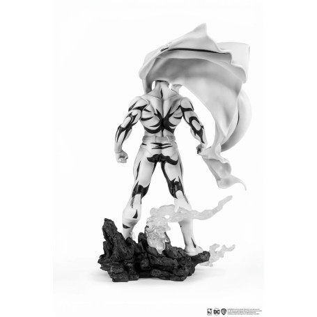 Pure Arts - Estatuilla PX - Superman Versión Blanco y Negro 1/8