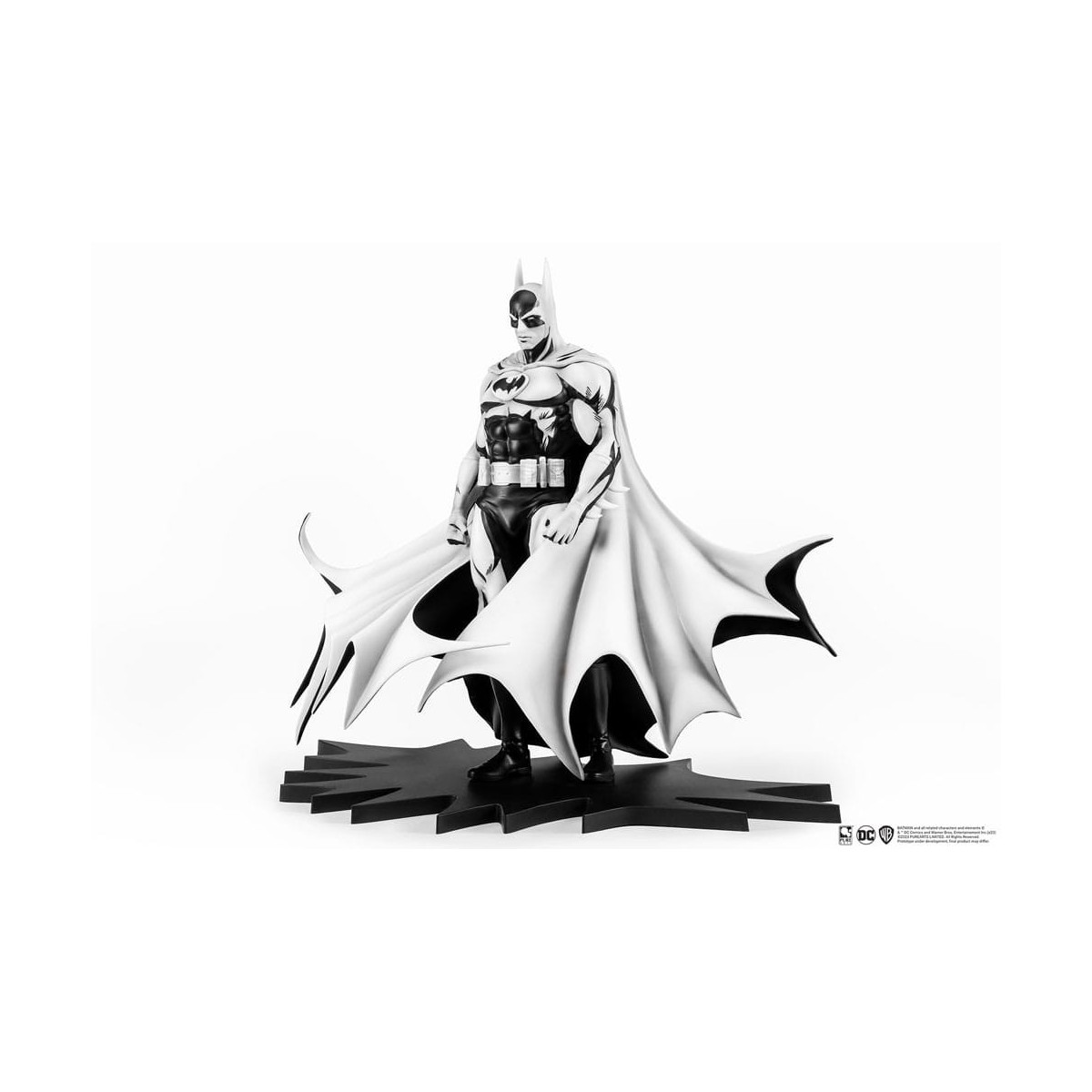 Pure Arts - Estatuilla PX - Batman Versión Blanco y Negro 1/8