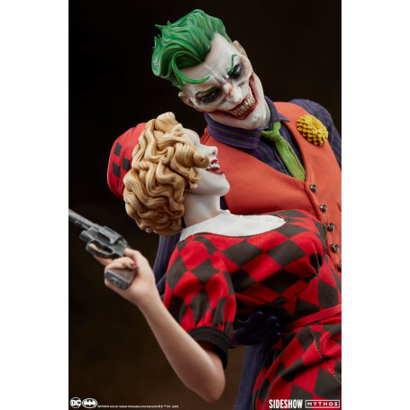 Sideshow DC Comics Mythos - El Joker y Harley Quinn: Amor sin Ley