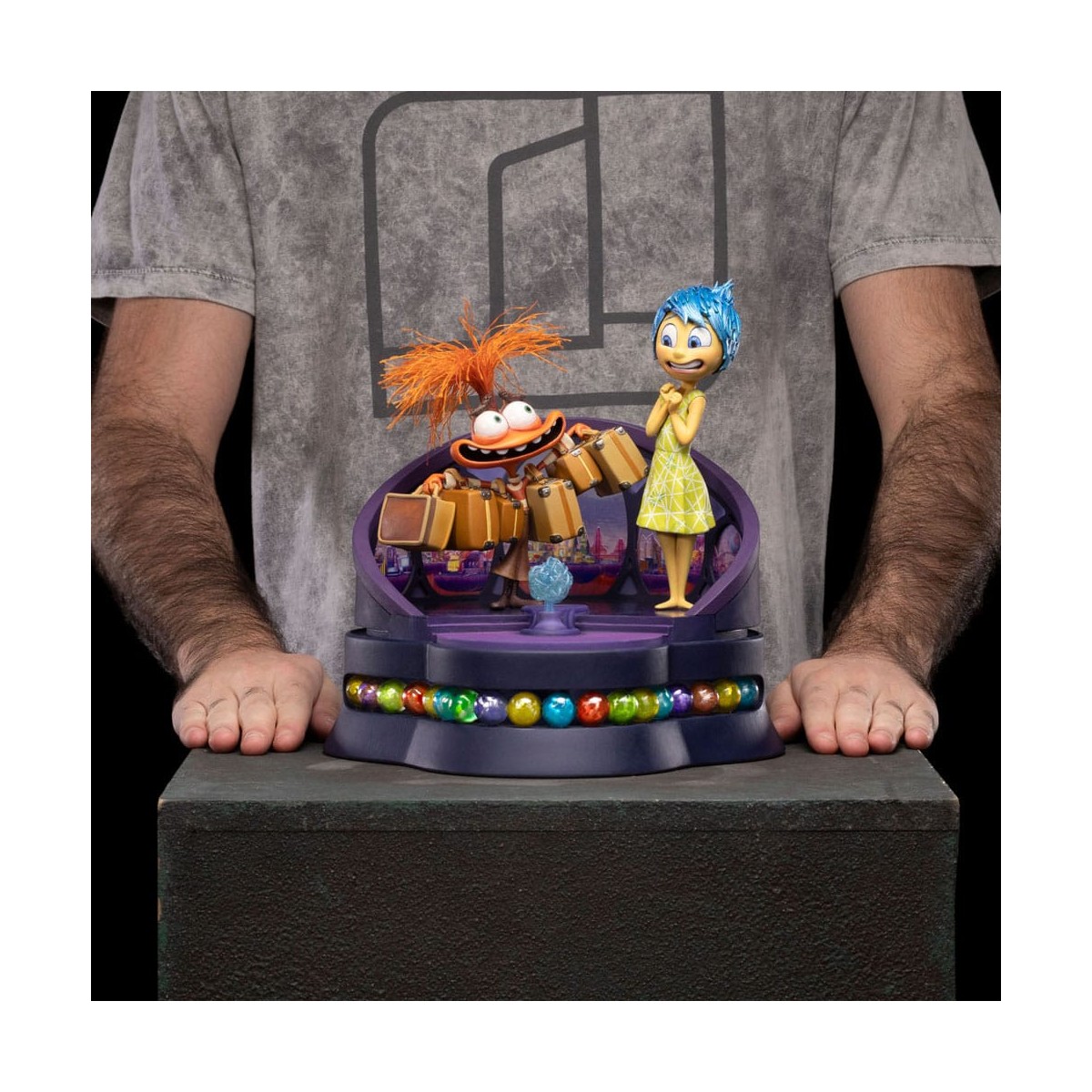 Iron Studios - Disney Pixar - Deluxe Art Scale Alegría y Ansiedad 1/10 - Viceversa 2