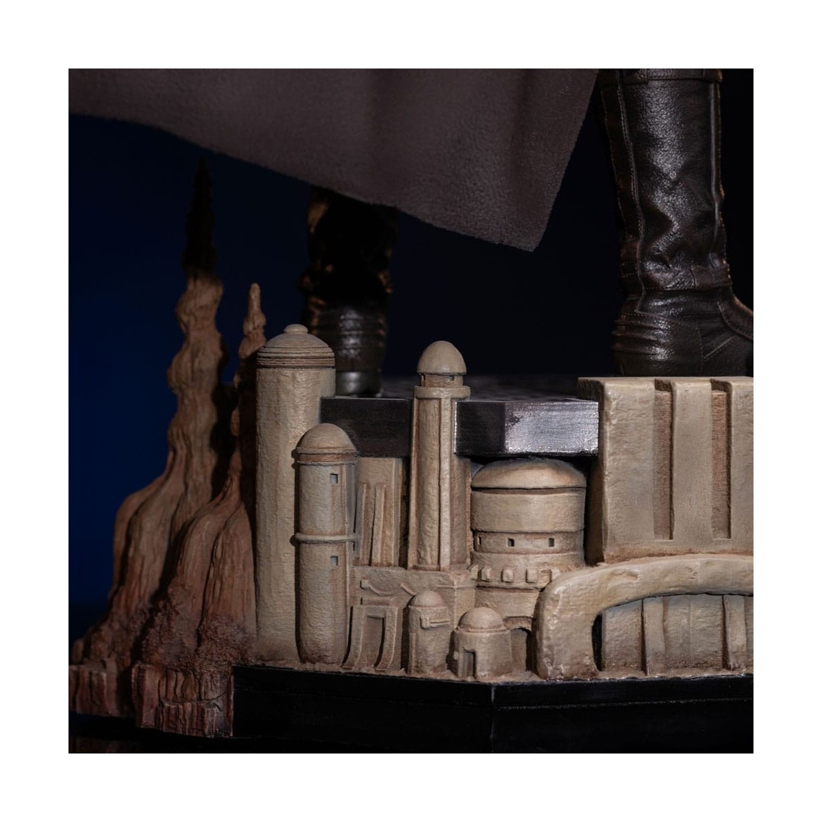 IRON STUDIOS - Réplica de Anakin Skywalker Legacy 1/4 - Star Wars
