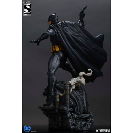Tweeterhead Sideshow - DC Comics: Batman (Black and Gray Edition) 1/4 estatuilla