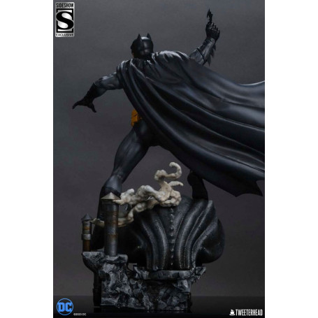 Tweeterhead Sideshow - DC Comics: Batman (Black and Gray Edition) 1/4 estatuilla