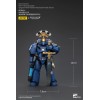 JoyToy - Ultramarines - Sargento de Escuadra Táctica MKVI de la Legión con Pistola de Plasma y Espada de Poder 1/18