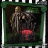 Mezco One 12 - Beetlejuice Edición Deluxe