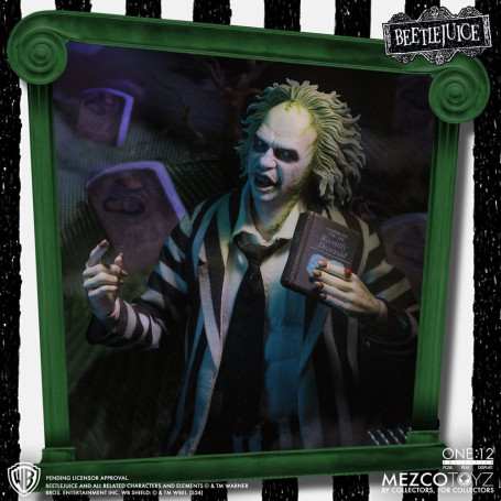 Mezco One 12 - Beetlejuice Edición Deluxe