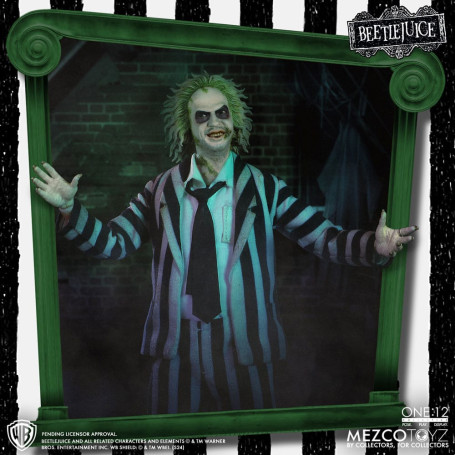 Mezco One 12 - Beetlejuice Edición Deluxe