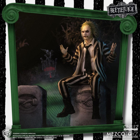 Mezco One 12 - Beetlejuice Edición Deluxe