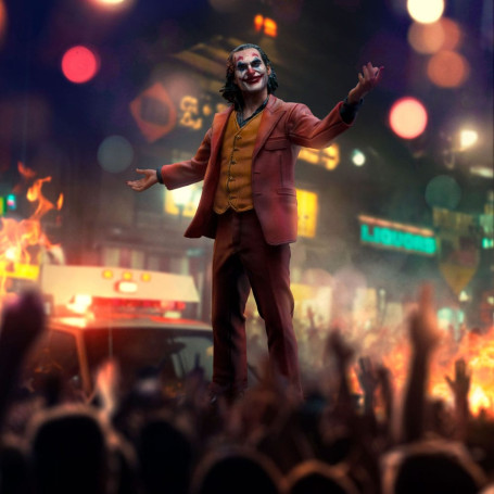 Iron Studios DC Comics - Joker (Arthur Fleck) Deluxe Arts Escala 1/10
