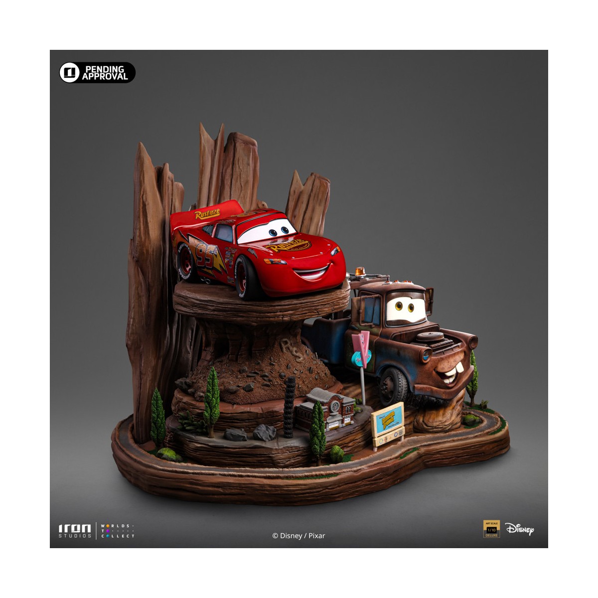 Iron Studios - Disney Pixar - Deluxe Art Scale Rayo McQueen y Remolque Mater 1/10 - Cars