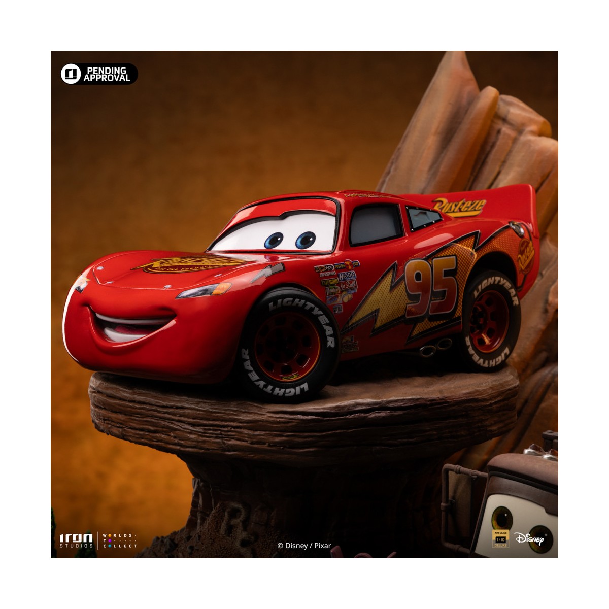 Iron Studios - Disney Pixar - Deluxe Art Scale Rayo McQueen y Remolque Mater 1/10 - Cars