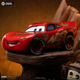 Iron Studios - Disney Pixar - Deluxe Art Scale Rayo McQueen y Remolque Mater 1/10 - Cars