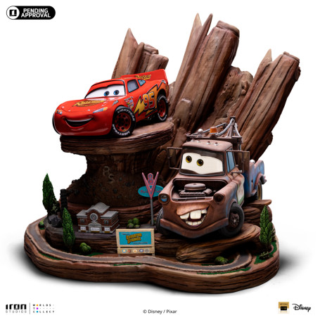 Iron Studios - Disney Pixar - Deluxe Art Scale Rayo McQueen y Remolque Mater 1/10 - Cars