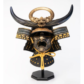 Pure Arts - Réplica a escala 1/1 del casco de Yasuke - Assassin's Creed Shadows