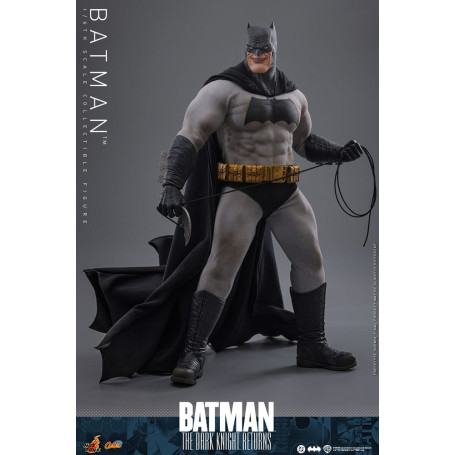 Hot Toys - BATMAN - Batman: El Caballero Oscuro Regresa Cómic Masterpiece 1/6