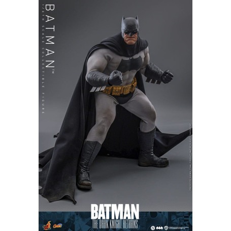 Hot Toys - BATMAN - Batman: El Caballero Oscuro Regresa Cómic Masterpiece 1/6