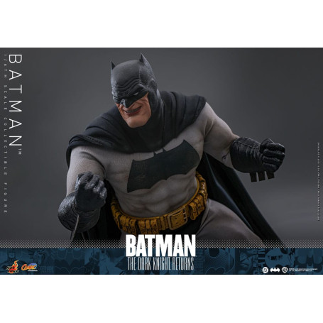 Hot Toys - BATMAN - Batman: El Caballero Oscuro Regresa Cómic Masterpiece 1/6
