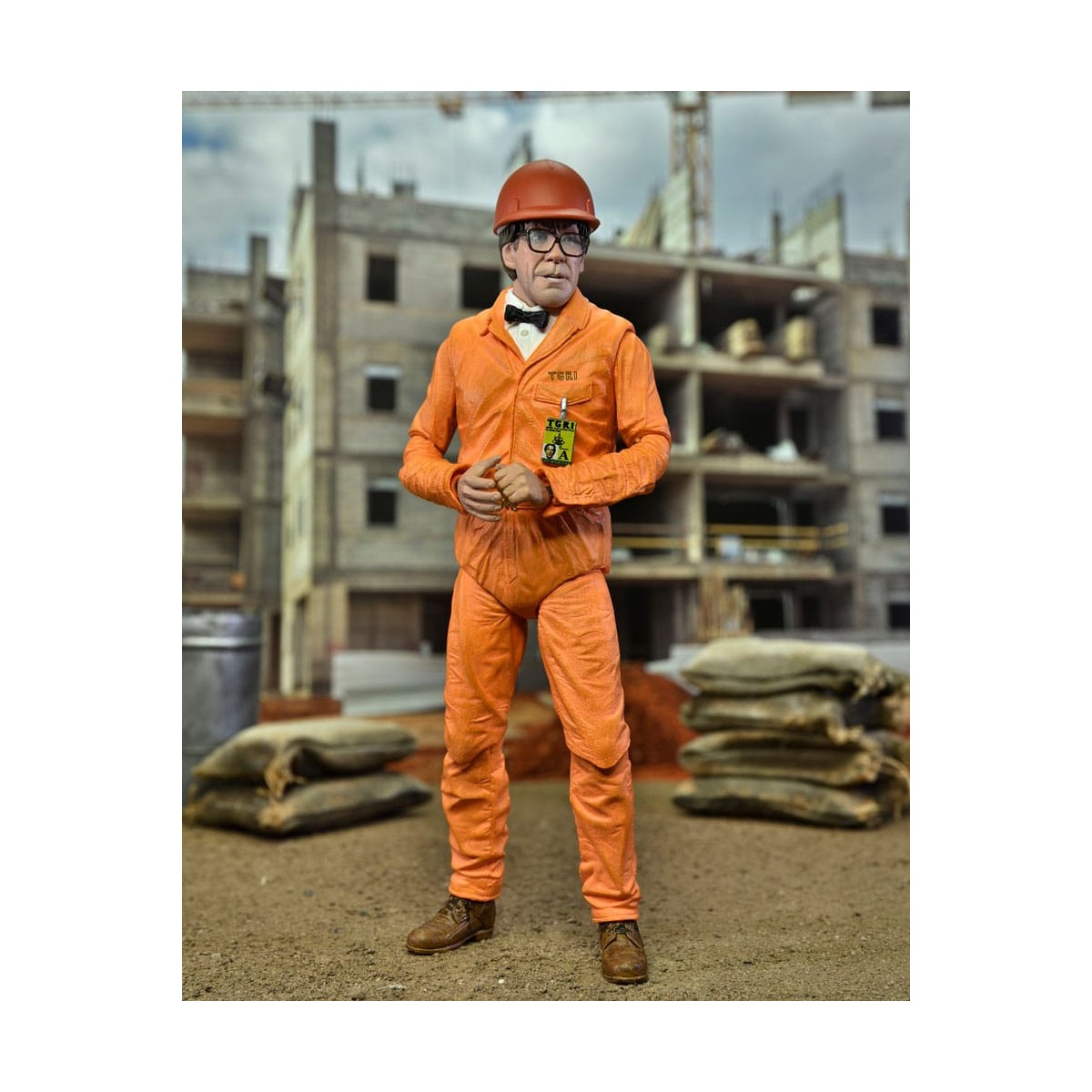 Neca - Profesor Perry con bata de laboratorio y Profesor Perry con traje para materiales peligrosos