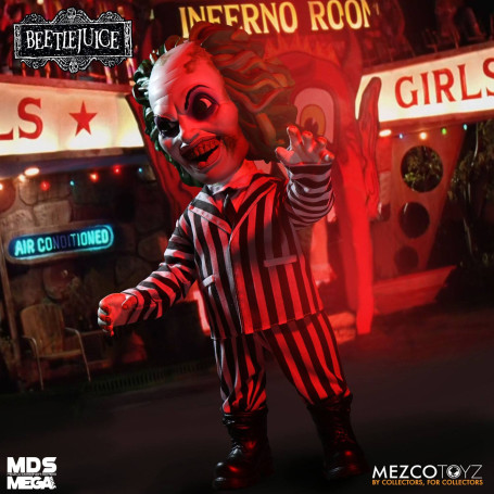 Mezco MDS Mega Escala - Beetlejuice