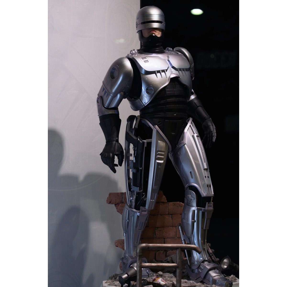 Infinity Studio - Robocop 1/2 Escala Estatua Versión Premium