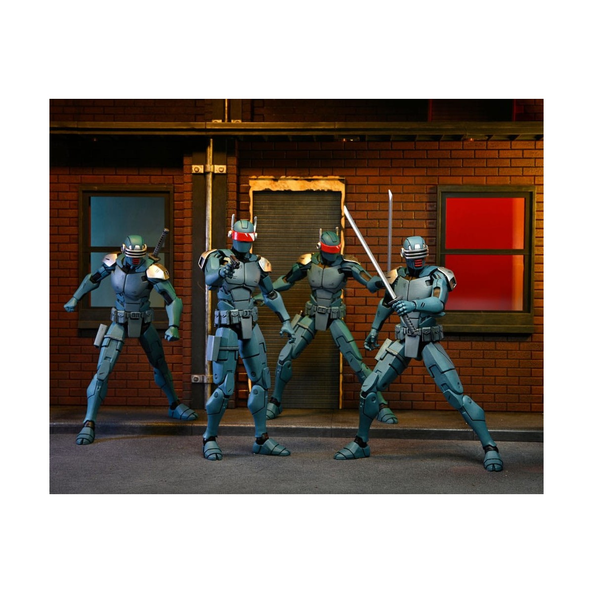 NECA - IDW Comics - Ultimate SYNJA PATROL BOT - El Último Ronin - TMNT - Teenage Mutant Ninja Turtles