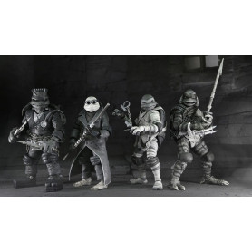 NECA - Pack 4 figuras Tortugas Blanco y Negro - Universal Monsters x TMNT
