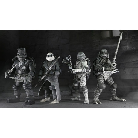 NECA - Pack 4 figuras Tortugas Blanco y Negro - Universal Monsters x TMNT