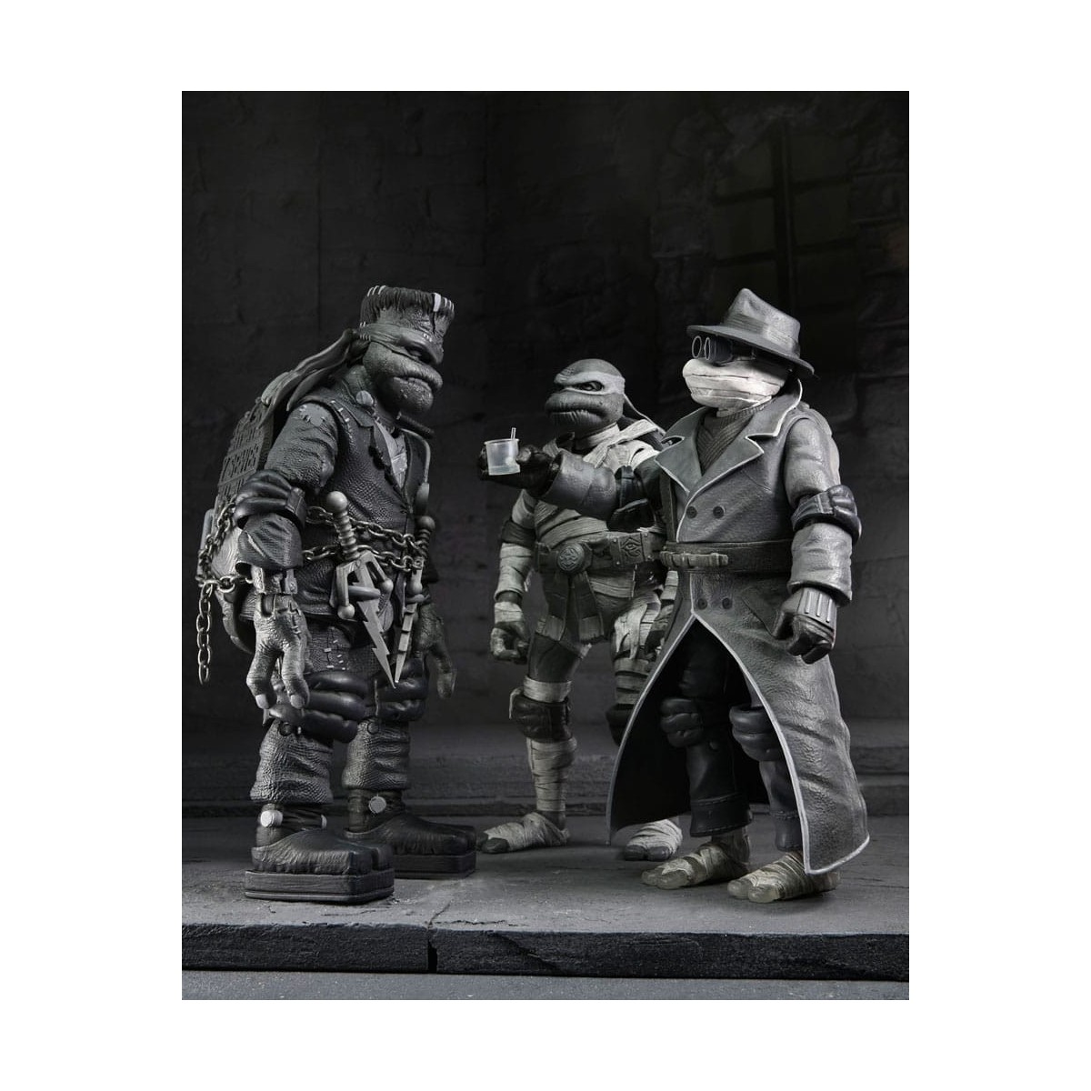 NECA - Pack 4 figuras Tortugas Blanco y Negro - Universal Monsters x TMNT