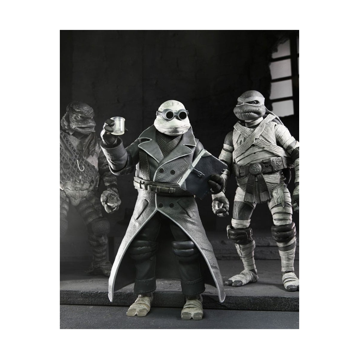 NECA - Pack 4 figuras Tortugas Blanco y Negro - Universal Monsters x TMNT