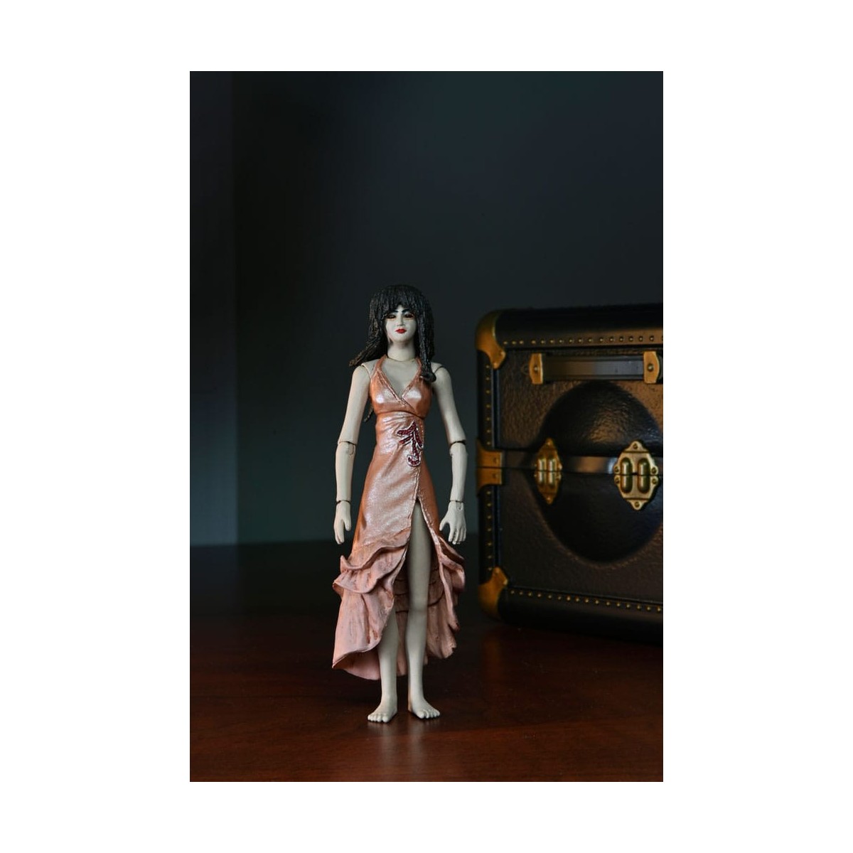 Neca - Titiritero - Toulon's Puppet Case & Leech Woman
