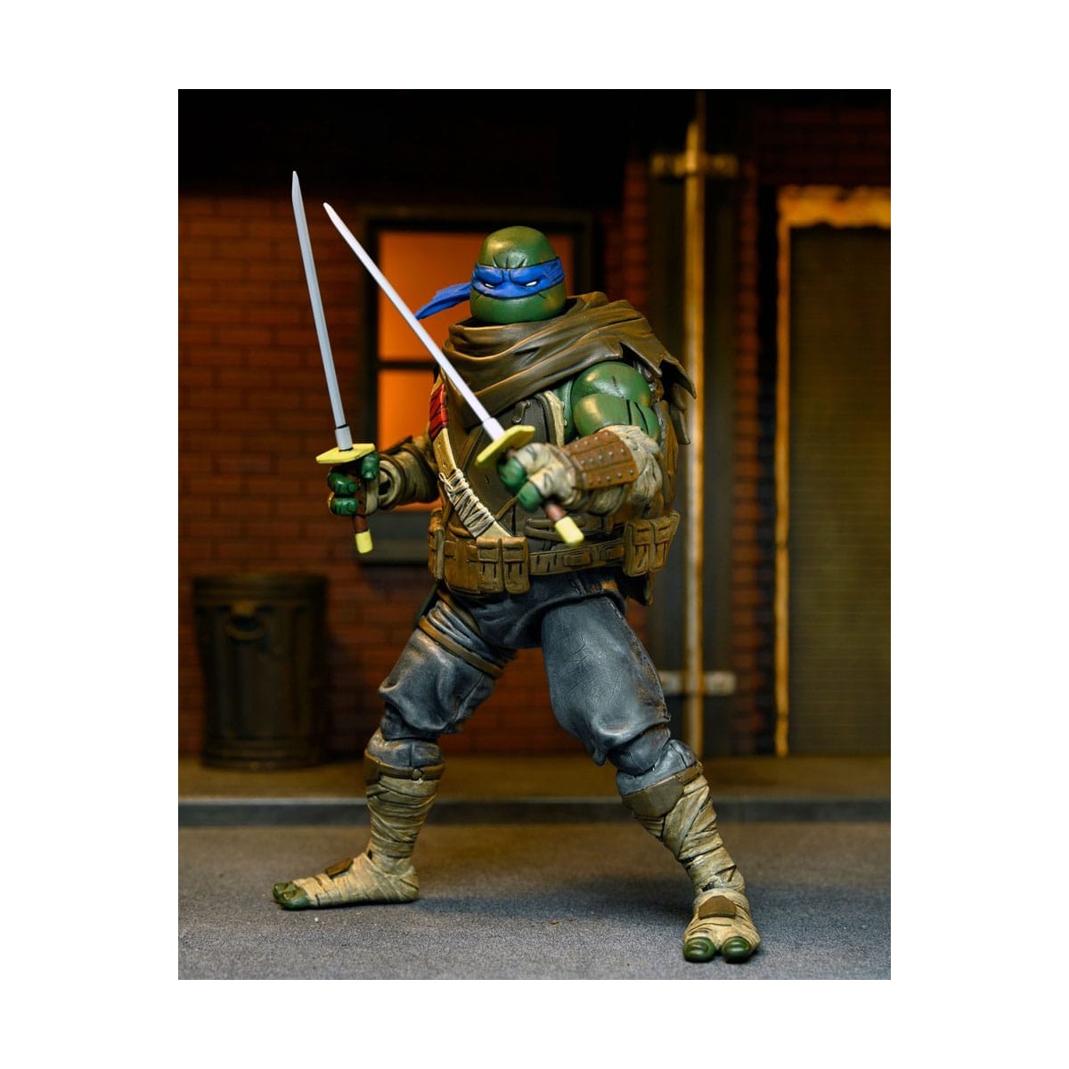 NECA - IDW Comics - Ultimate LEONARDO El Último Ronin - TMNT - Teenage Mutant Ninja Turtles
