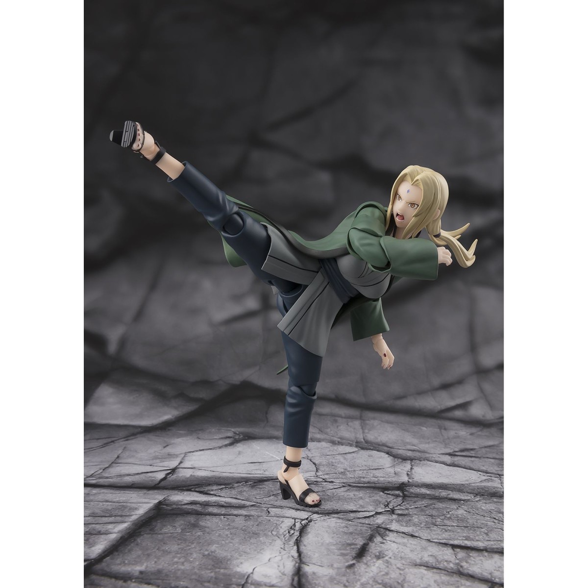 Bandai Tamashii - Tsunade -La legendaria ninja médica - SH Figuarts SHF