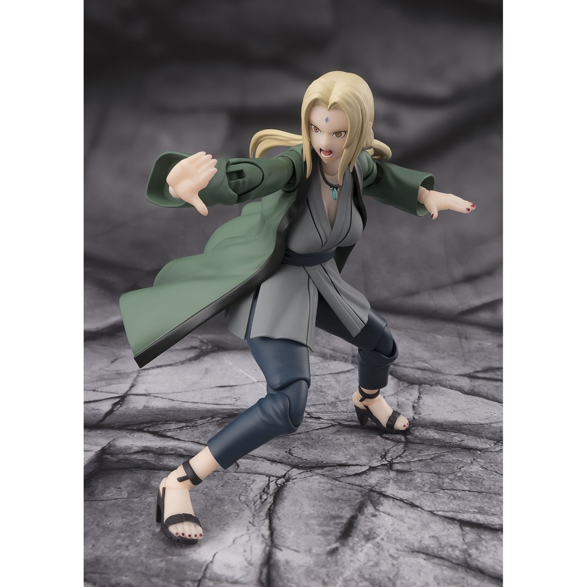 Bandai Tamashii - Tsunade -La legendaria ninja médica - SH Figuarts SHF