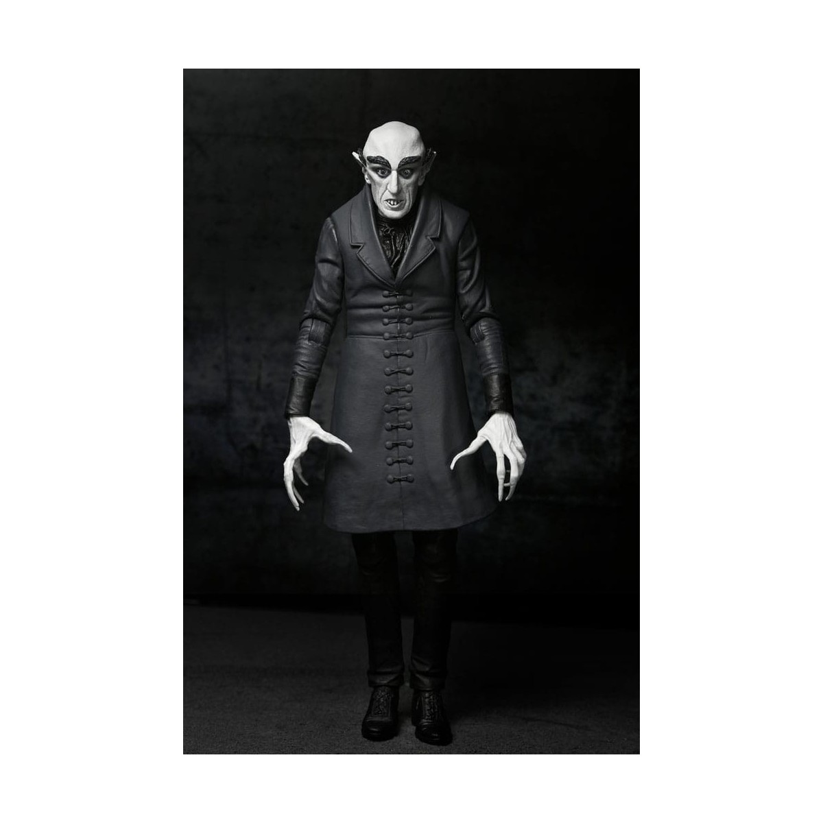 NECA - Ultimate Conde Orlok (Nosferatu) Versión en blanco y negro - Universal Monsters